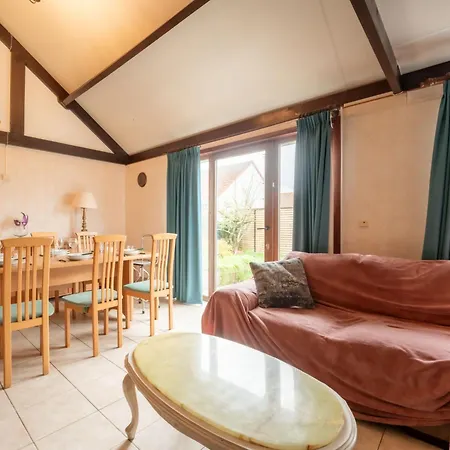 Edelweiss With Parking By Interhome * Де-Хаан